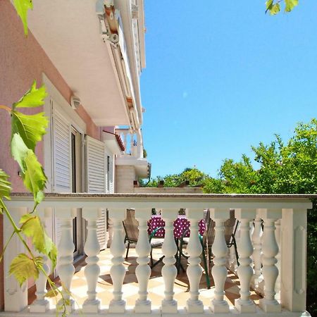 Apartments Alex Baška Zewnętrze zdjęcie