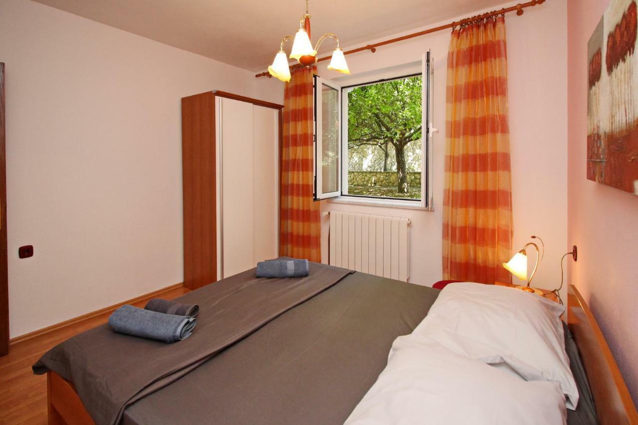 Apartments Alex Baška Zewnętrze zdjęcie