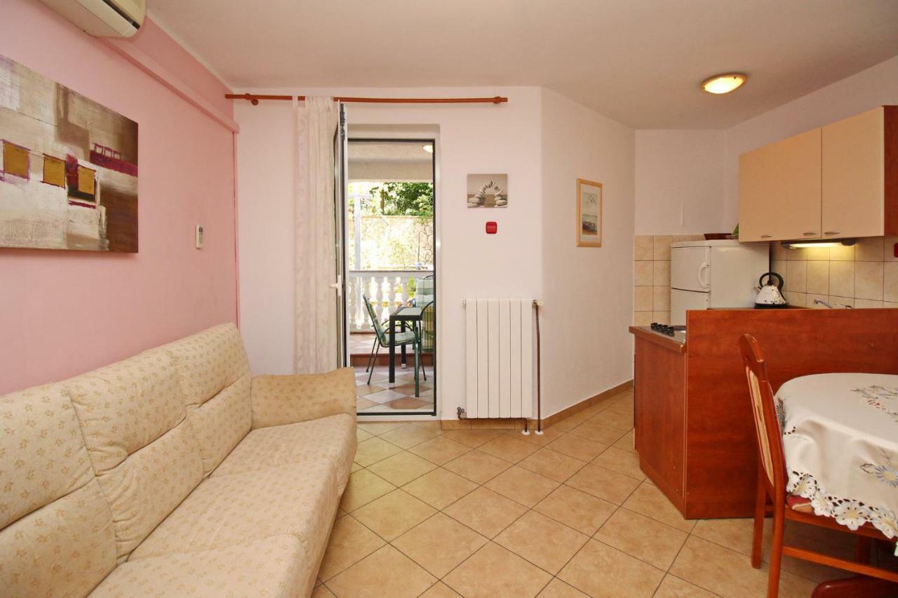 Apartments Alex Baška Zewnętrze zdjęcie